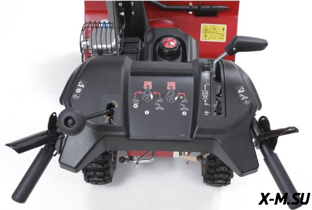 Снегоуборщик CANADIANA CM691150E